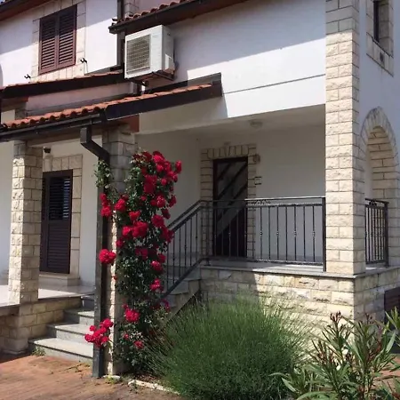 Apartman Klara * Umag